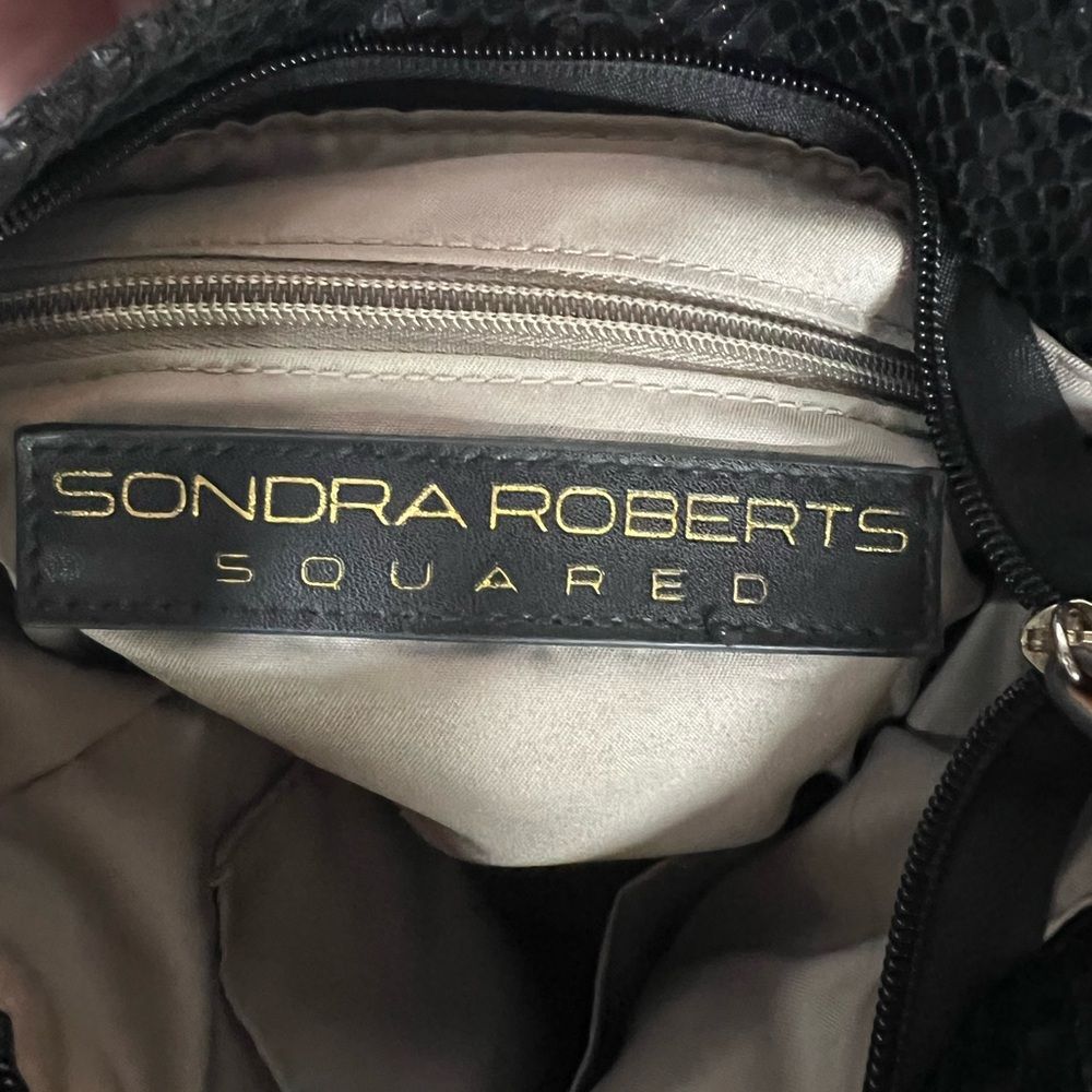 Sondra Roberts Squared Black Metallic Scale Textured Shoulder Bag Purse - Picture 5 of 9